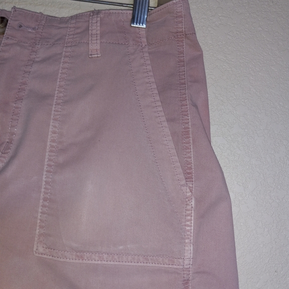 Maunces short shorts color mauve size 6 cotton spandex like new - Picture 5 of 6